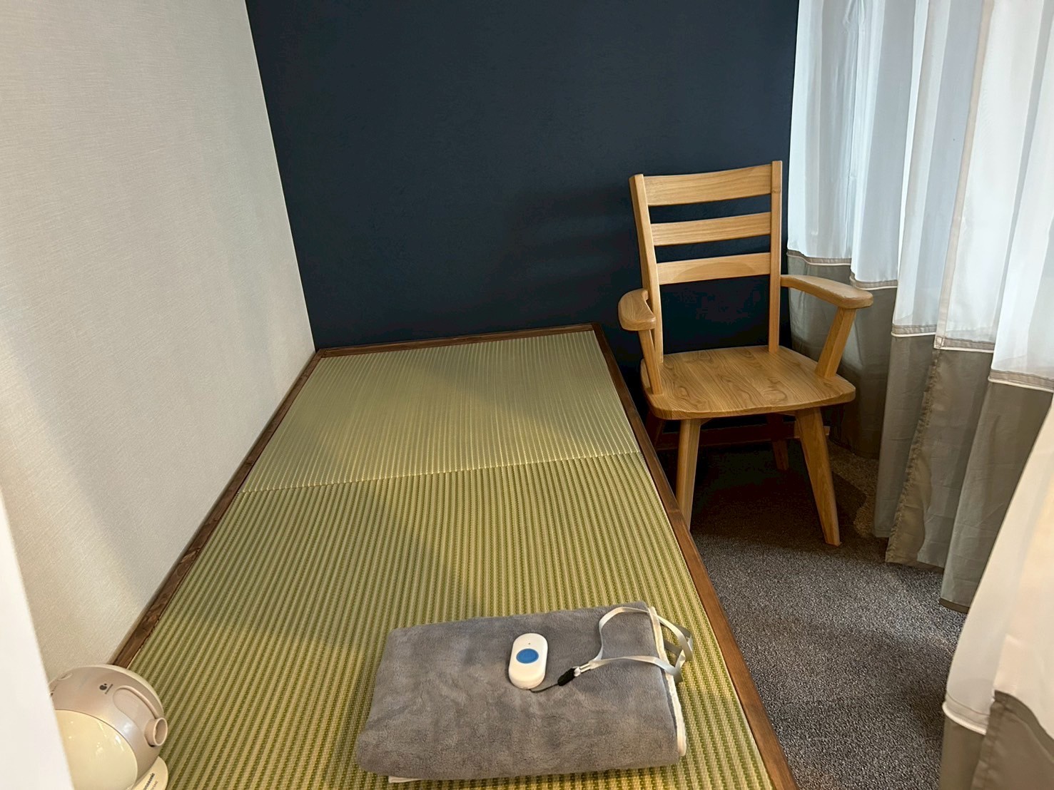 メイン
